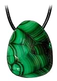 Kaltner Präsente Edelstein Halskette mit Anhänger/Malachit/Lederband mit gebohrtem Trommelstein Tropfen Anhänger/Hochwertiger Edelsteinanhänger/Edelsteinkette für Damen und Herren/Lederkette