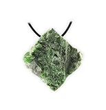 Budawi® grüner Diopsid Rohstein Rohstück Anhänger Kettenanhänger mit Lederband