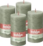 Bolsius Rustik Stumpenkerzen - Olivengrün - Set 4 Stück - Dekorative Haushaltkerzen - Länge Brenndauer 60 Stunden - Unparfümierte - Natürliches Pflanzenwachts - Ohne Palmöl - 13 x 7 cm