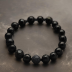 Schwarze Turmalin Armband: Der geheimnisvolle Schutzstein für dein Wohlbefinden